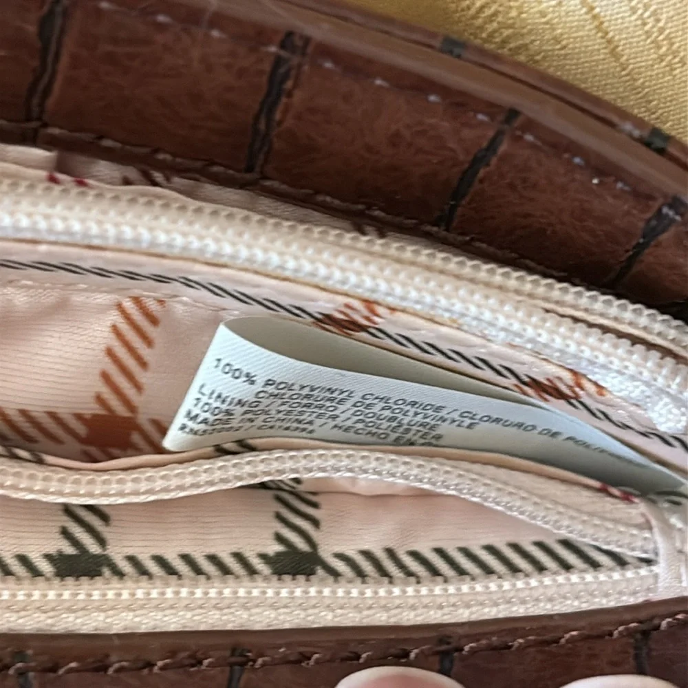 Liz Claiborne Vintage brown crocodile print wristlet with cloth tie accent,
